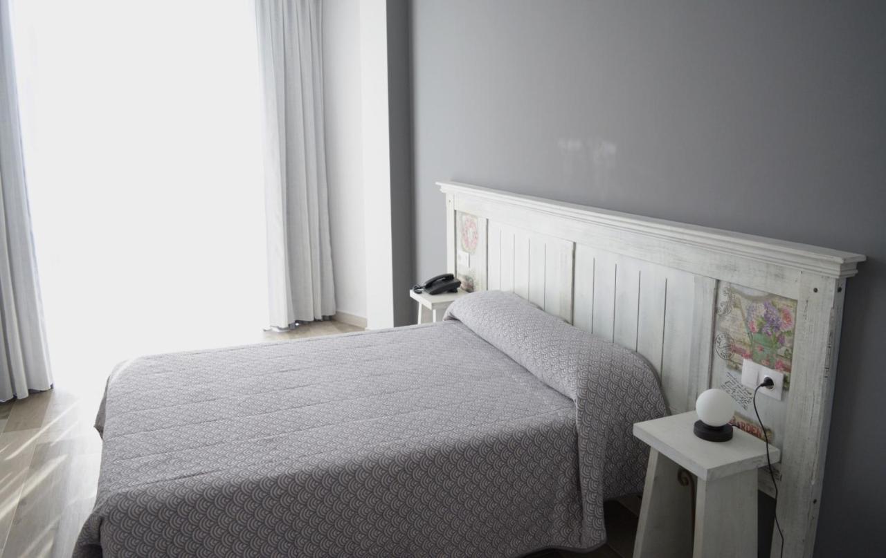 Hotel Mica Palas de Rei Eksteriør bilde